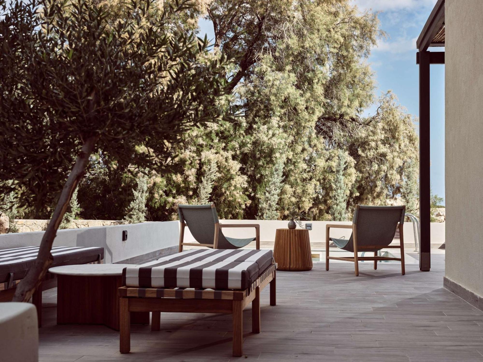 Numo Ierapetra Beach Resort Crete, Adults Only, Curio Collection Hilton ภายนอก รูปภาพ