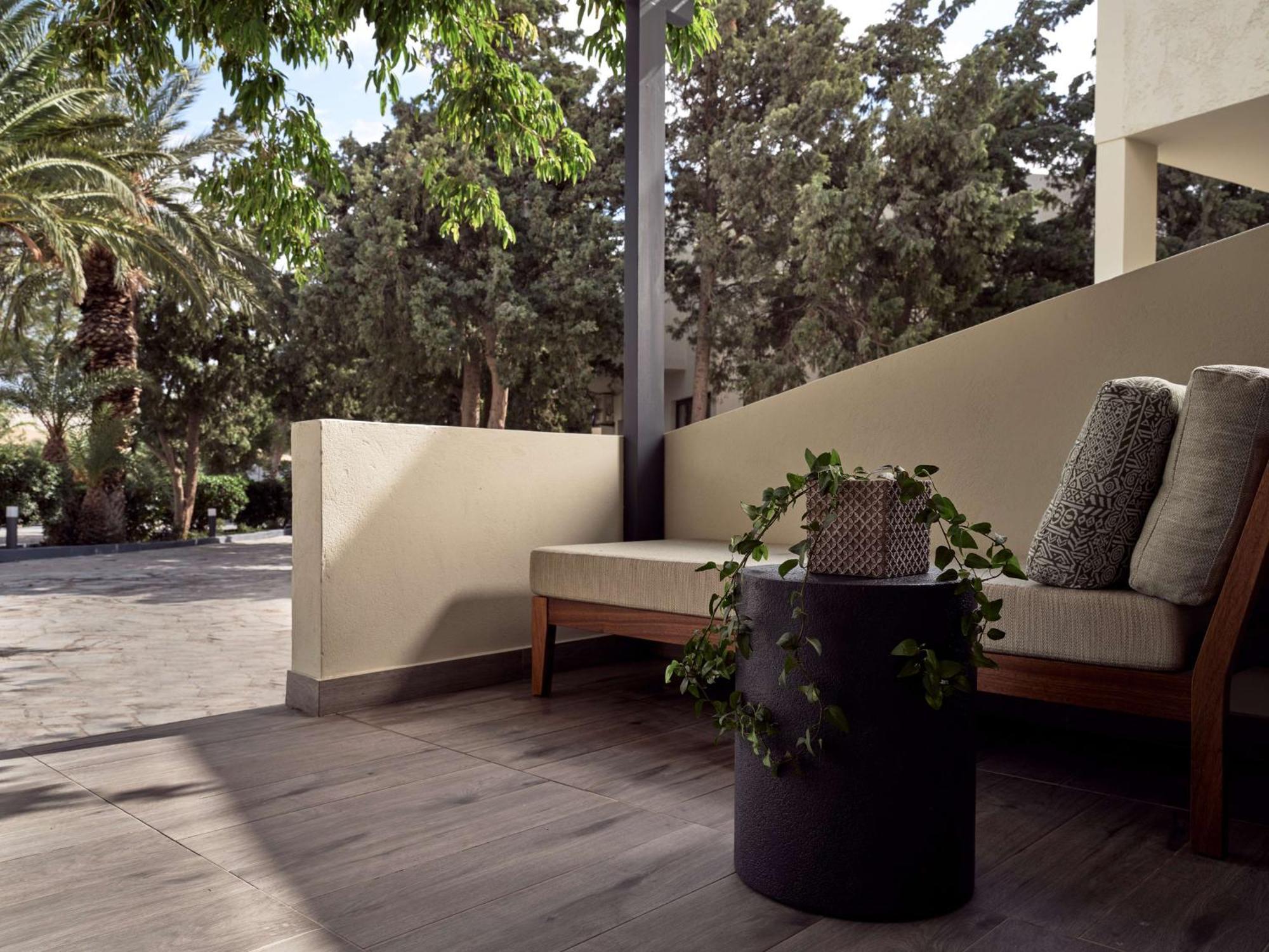 Numo Ierapetra Beach Resort Crete, Adults Only, Curio Collection Hilton ภายนอก รูปภาพ